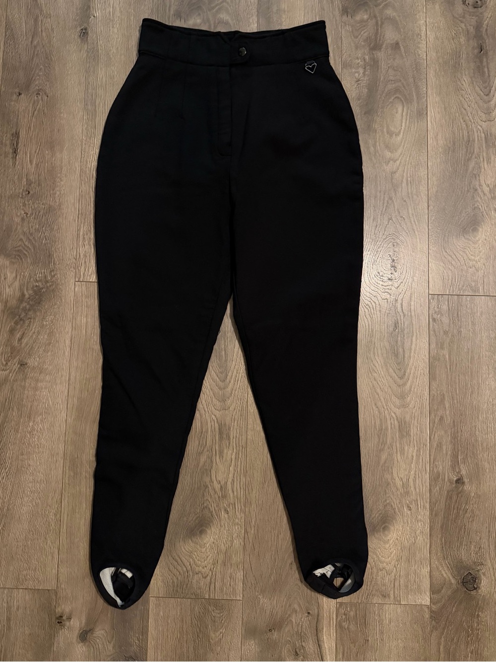 Obermeyer Black Softshell Ski Pants Womens Size 8 Stretch Stirrup Snow Pants